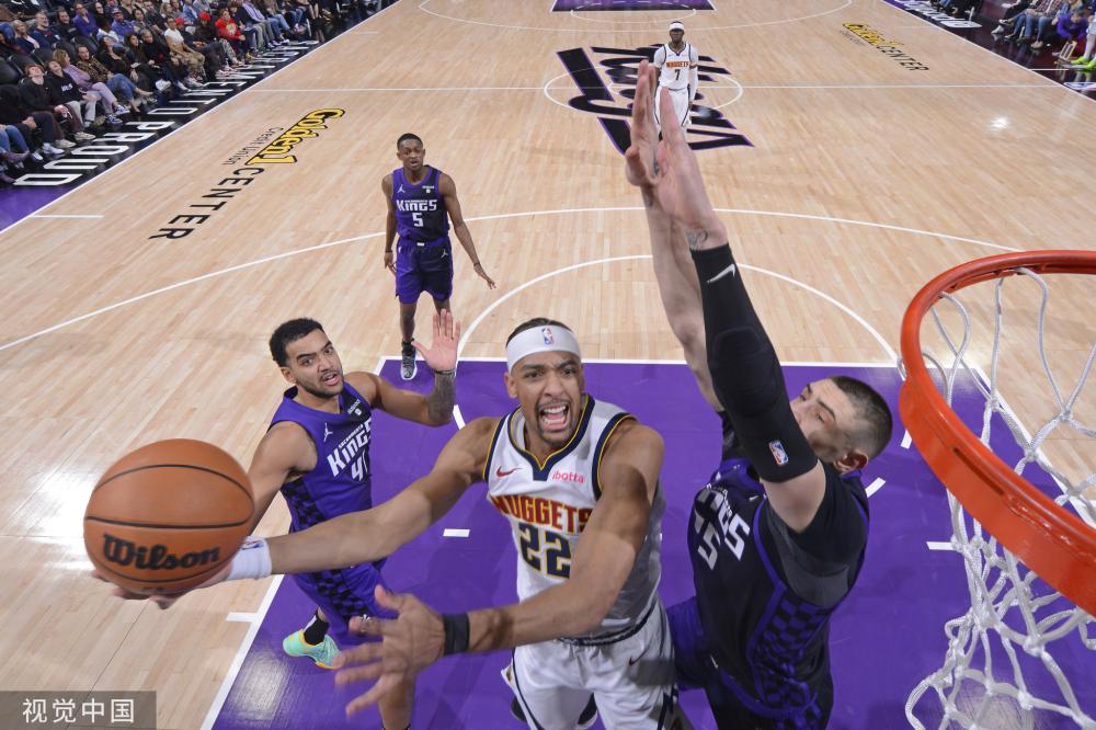 他的高出勤 他的高出勤